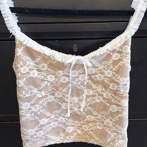 Lace‎ Ruffle Trim Tank Top in White